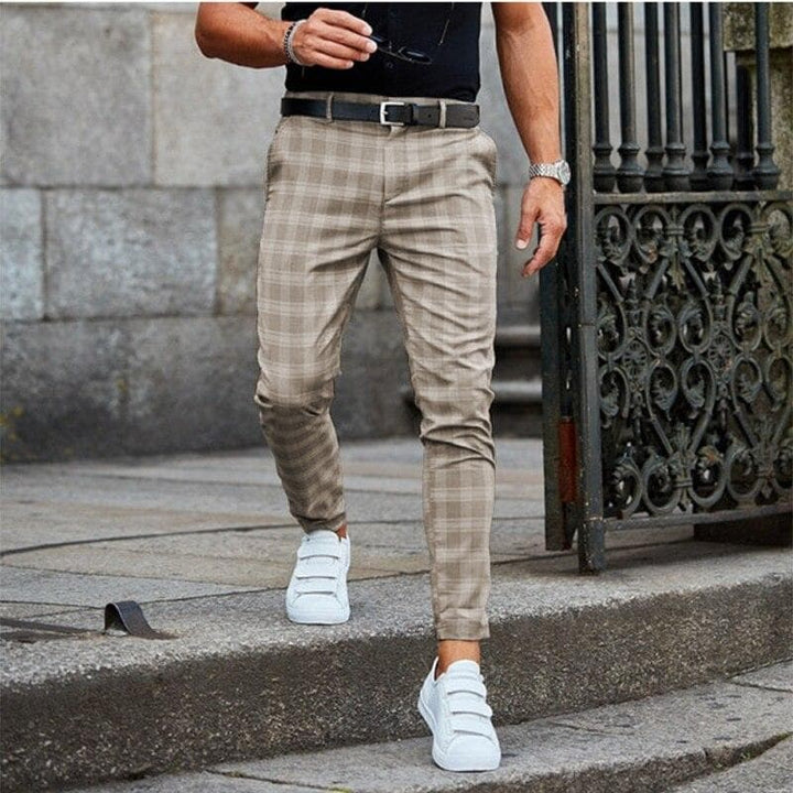 Roy | Chequered chinos for men